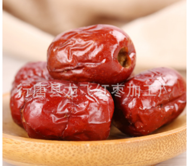 聚香酥脆枣真空248克新疆灰枣无核脆枣油炸零食大红枣休闲零食图2
