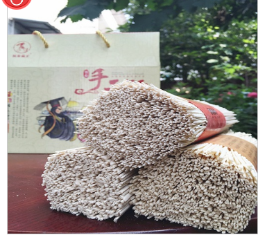 碧海蓝天纯手工挂面图2