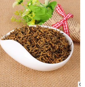 供应 【伙拼】武夷山红茶 黄芽金骏眉723-4 厂家直销茶叶批发散装特价图1
