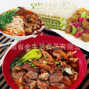清真金牛足香辣牛肉罐头泡面配饭配菜 酱汁牛肉野营户外食品图2