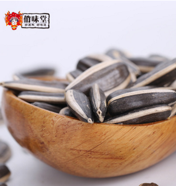 东北吉林厂家发货俏味堂原味瓜子 168g/30袋/箱休闲零食一件代发图3