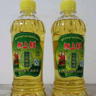 厂家批发正宗树上鲜山胡椒油木姜子油135ml 牛羊狗肉、烤鱼专用图2