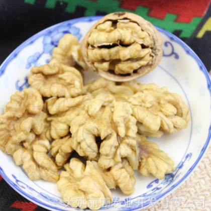 彝丽老树原味核桃仁云南手剥生核桃仁批发 新鲜大姚核桃肉一路仁图3
