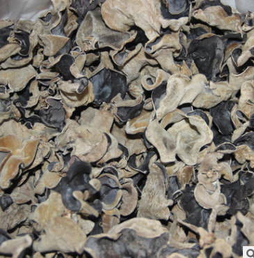 基地直销一手货源江湖地摊木耳特级头茬毛木耳散装1斤起批大木耳图2