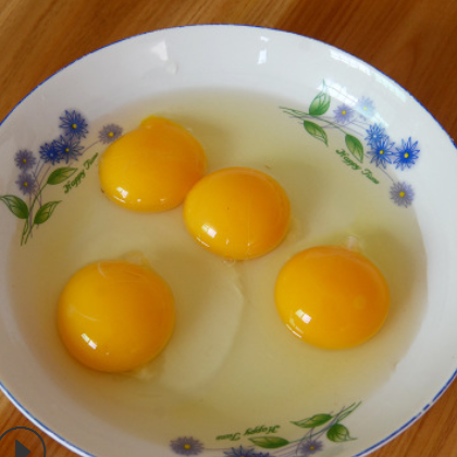 无公害富硒土鸡蛋养殖场批发鸡蛋 新鲜山地生态土鸡蛋供应销售