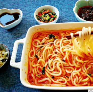 韩恩彩袋装速食酸辣粉鲜粉湿粉条方便粉丝粗粉红苕粉条图3
