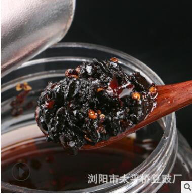 天马山风味豆豉油辣椒900g辣椒酱下饭菜佐餐酱拌饭酱湖南香辣酱图3