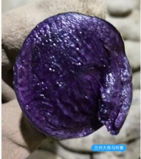新鲜紫土豆黑土豆紫马铃薯黑金刚