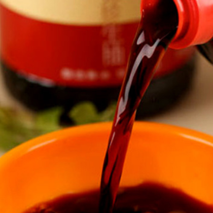 李锦记锦珍生抽1.9L 李锦记生抽 酿造酱油 凉拌炒菜 特价图2
