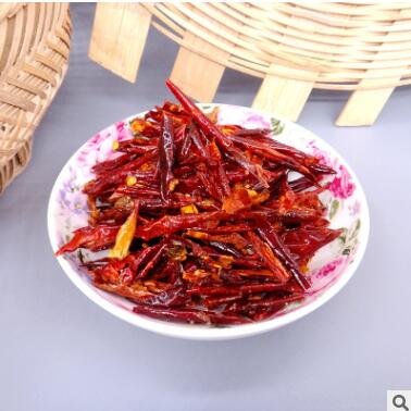 翠翠妹香脆椒原味木姜味180g 羊肉粉辣椒香脆酥辣椒丝厂家批发图3