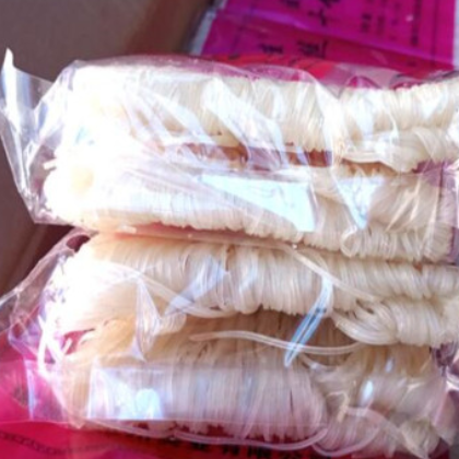 500g云南德宏 刘佳瑞丽饵丝干饵丝细饵丝特色小吃腾冲饵丝图3