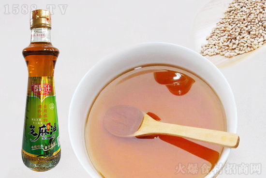 香居仕芝麻香油，色鲜味美，烹饪菜品调出香浓滋味！